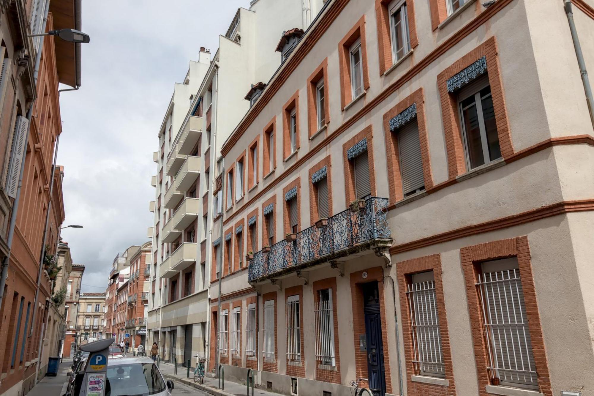 Le Nid D'Orient Entre Matabiau Et Capitole Parking Apartment Toulouse Exterior photo